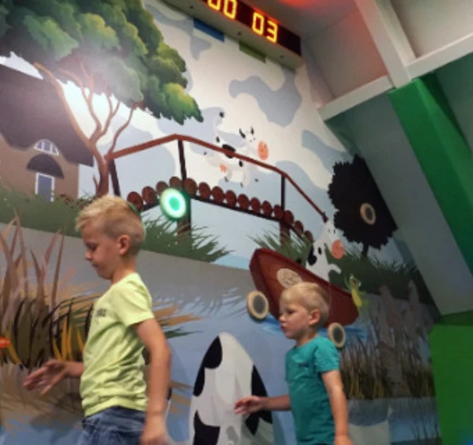 wandspel interactief speelwand activity wall