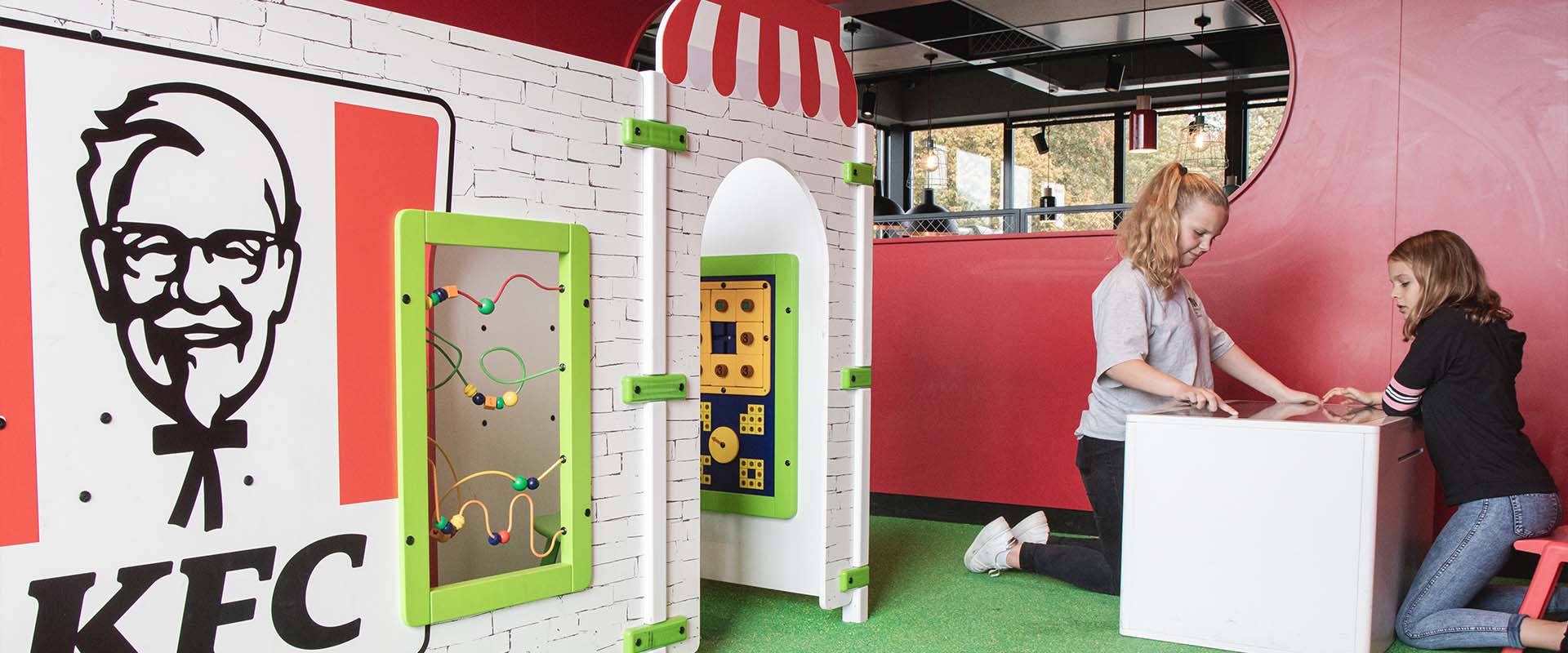 A custom made kids corner for your fast food restaurant