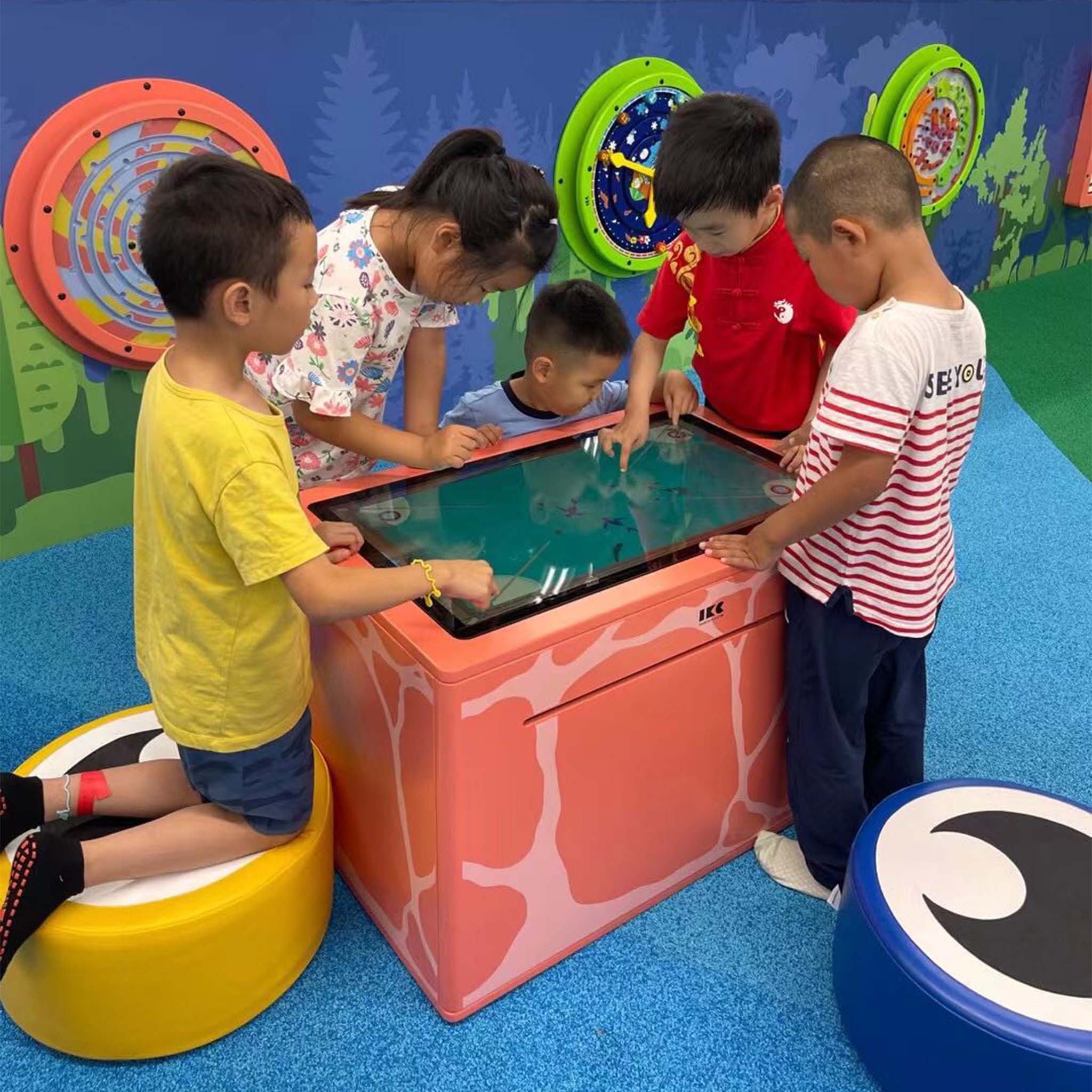 IKC grote speelruimte kinderhoek bij groothandel METRO China in Beijing