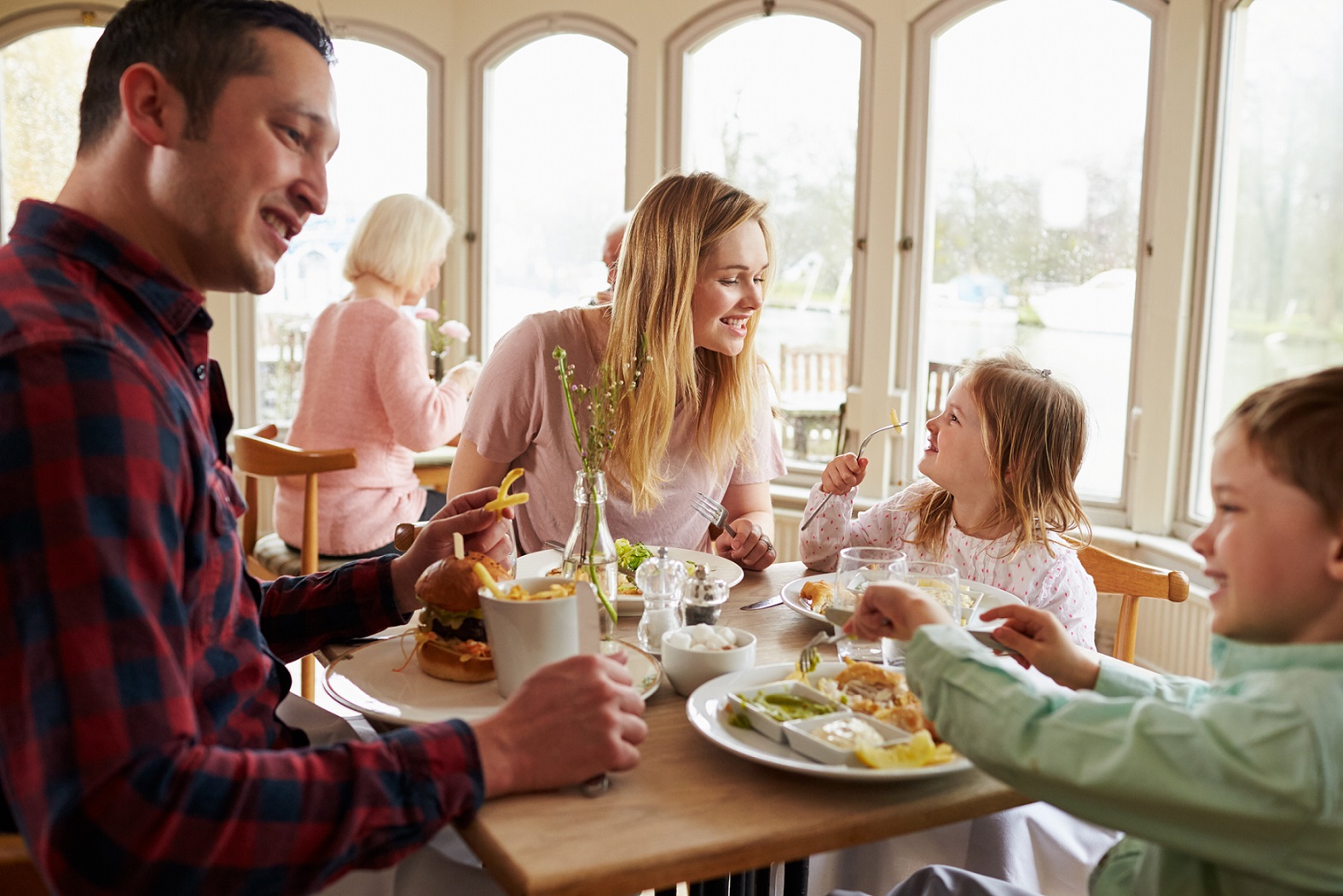 Tips for family-friendly restaurant, café or catering business