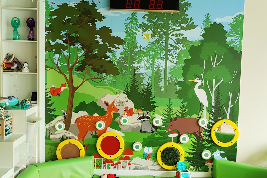 woods animal interactive wall IKC kids corners