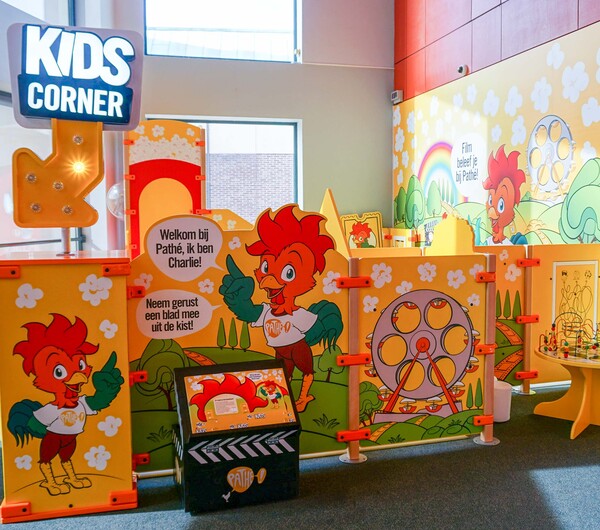 Custom kids' play area for cinema Pathé Helmond Custom kids' play area for cinema Pathé Helmond